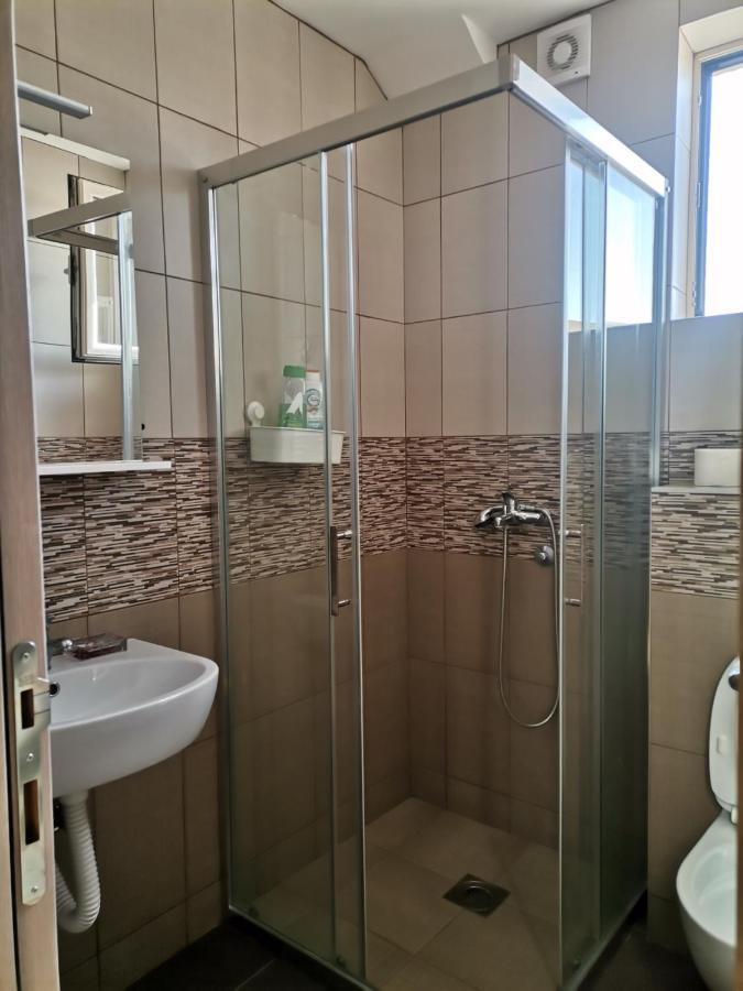 Roomsapartments Popcourt Pančevo Esterno foto