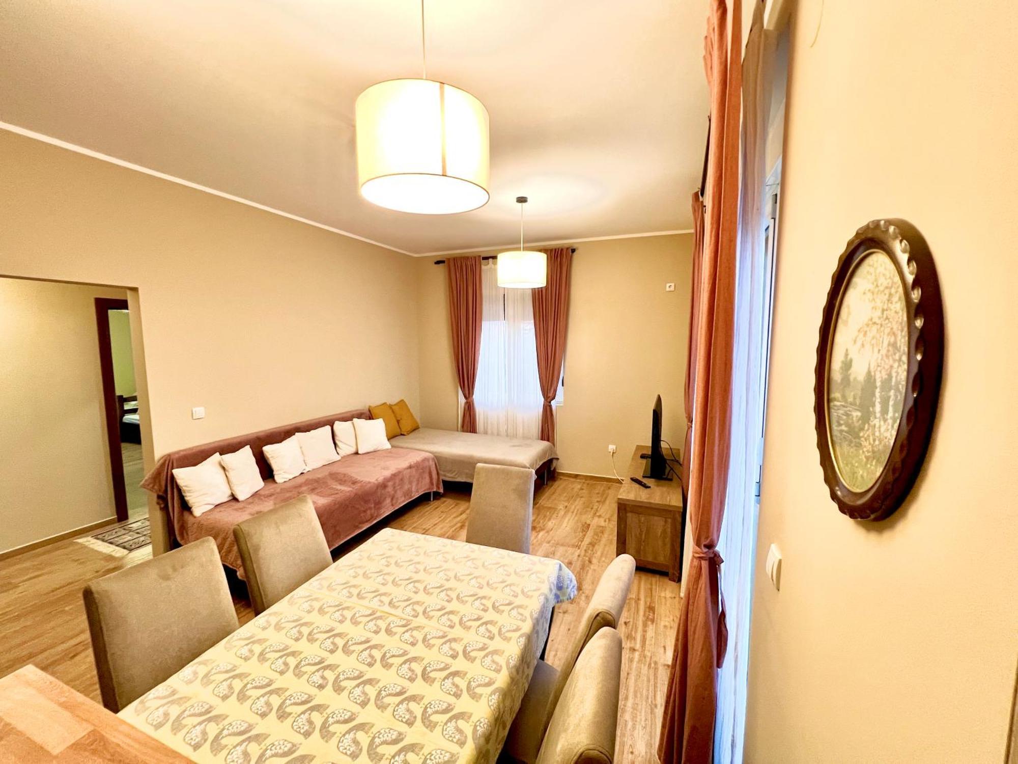 Roomsapartments Popcourt Pančevo Esterno foto