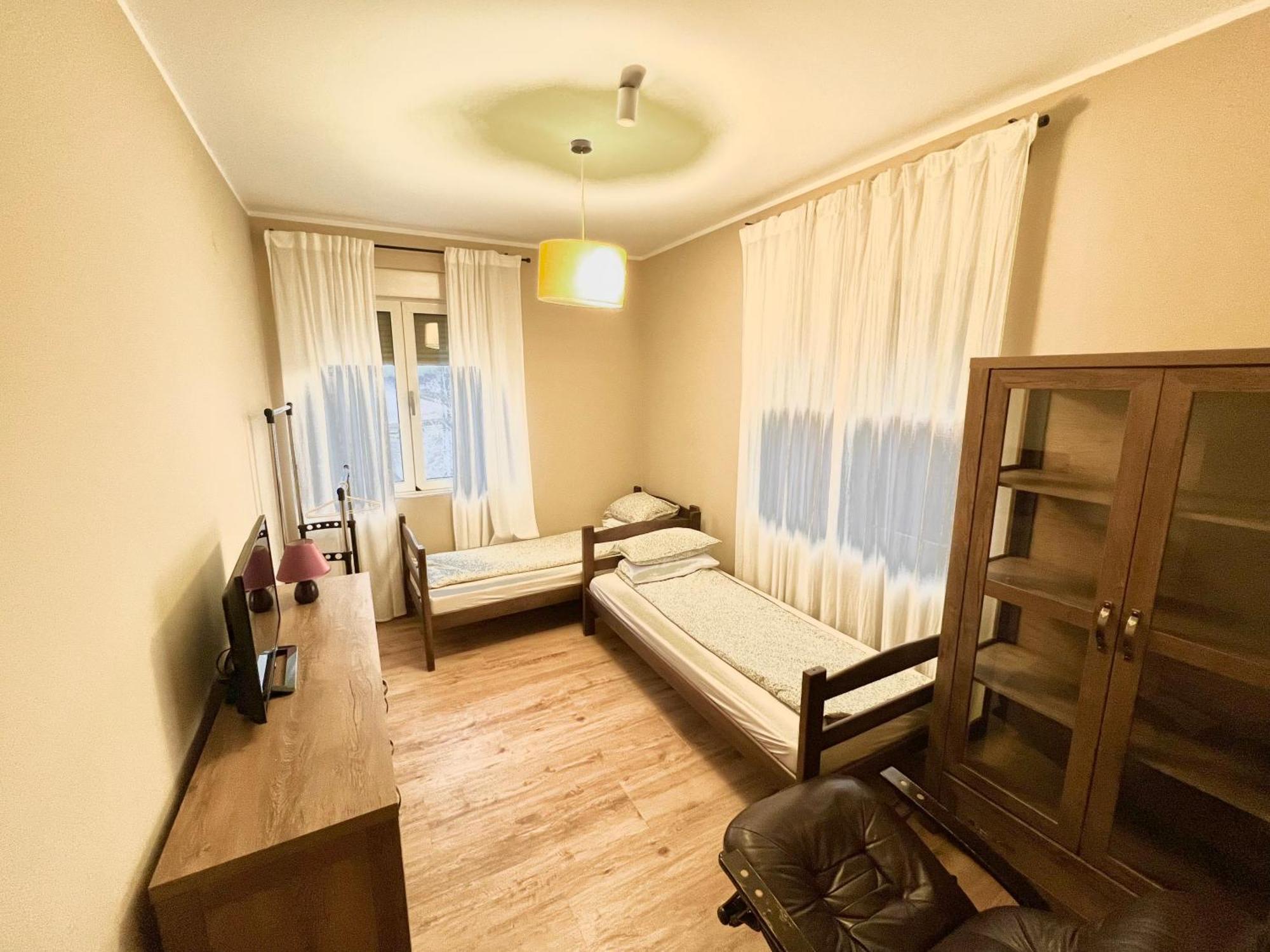 Roomsapartments Popcourt Pančevo Esterno foto